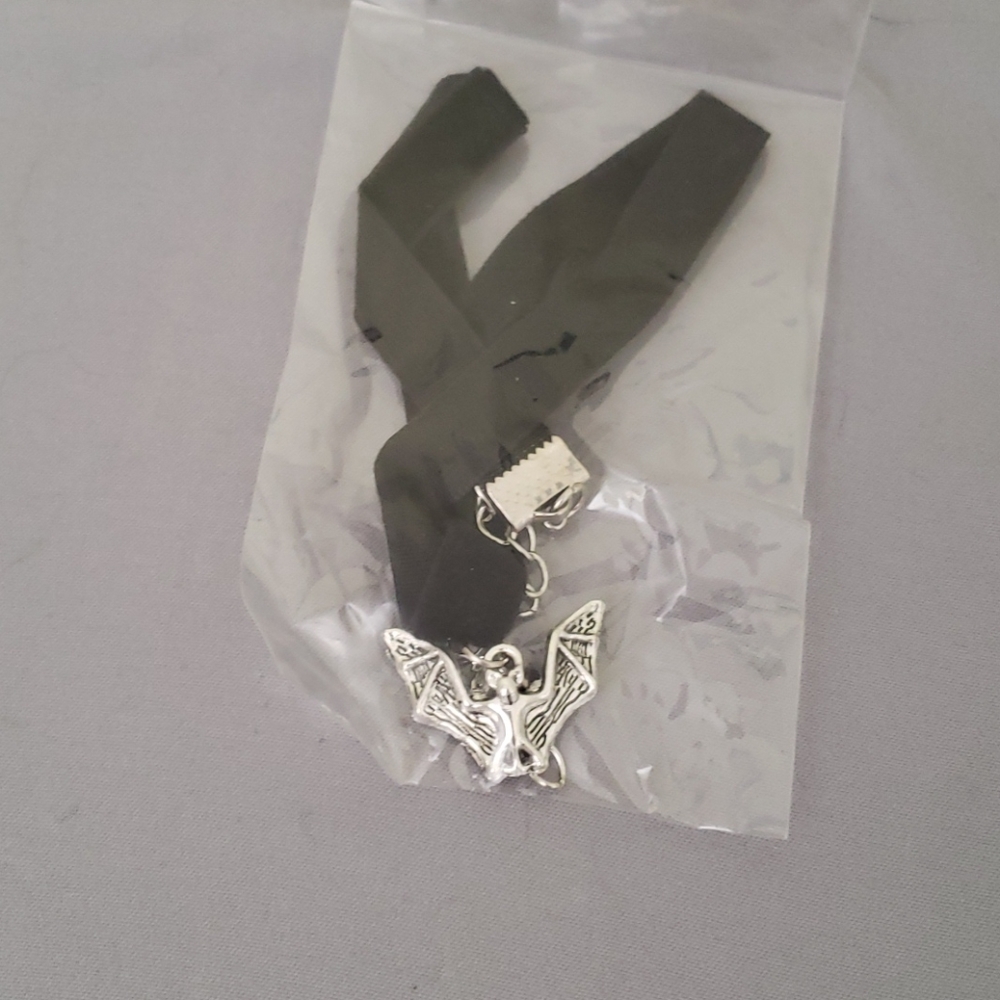 Bat black velvet chocker necklace gothic.